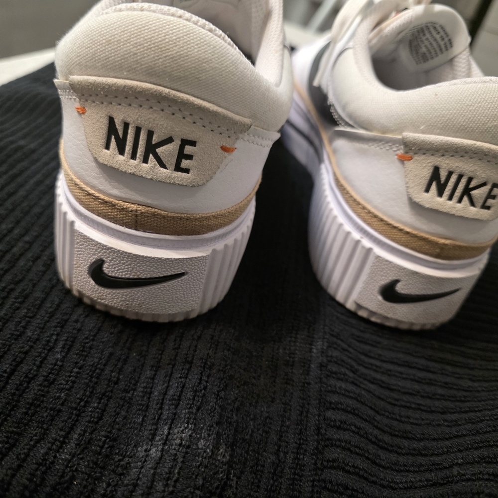 Nike Womens Court Legacy Lift Platform Shoe - Picture 5 of 8